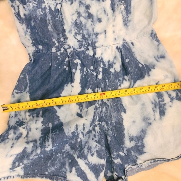 Amanda Lee Beach Tie Dye Romper Size 10 gently used - Picture 5 of 11